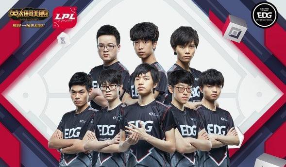 在老板缺席 在老板缺席