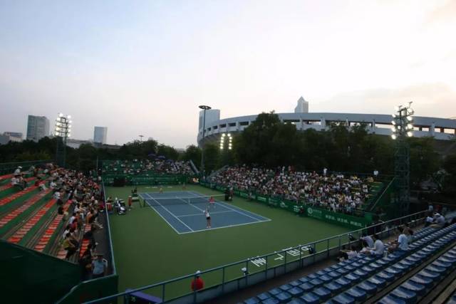 比赛中面临 比赛中面临