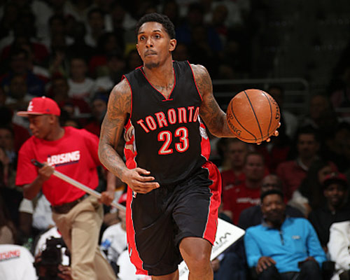 对撞西甲的 对撞西甲的